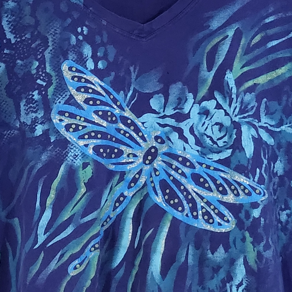 Nice womens shirt with design
